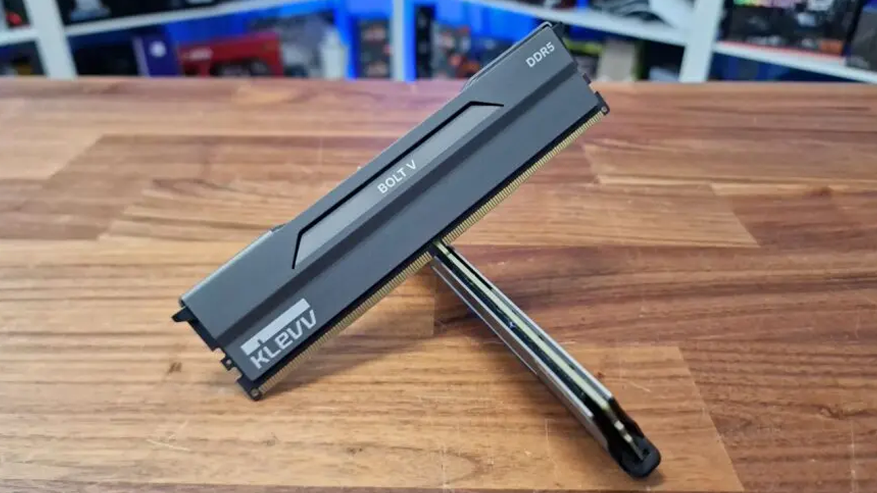 KLEVV Bolt V 32GB 6800MHz DDR5 Memory Review