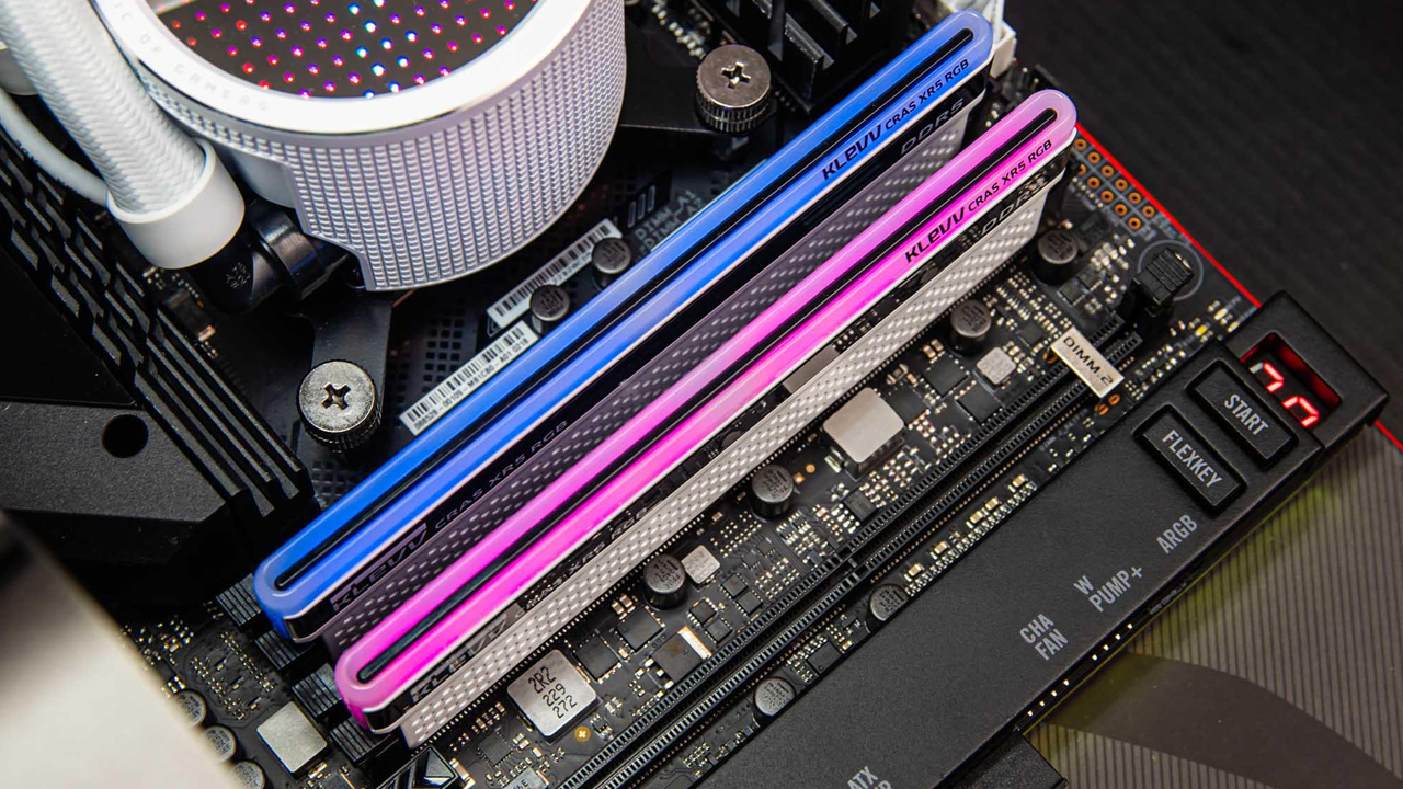 Thử nghiệm kit RAM KLEVV CRAS XR5 RGB DDR5-6200 32 GB