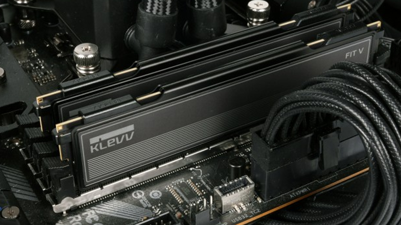 エントリークラスでも低レイテンシは譲らない。KLEVV「FIT V」のDDR5-6000/CL30メモリ実力検証